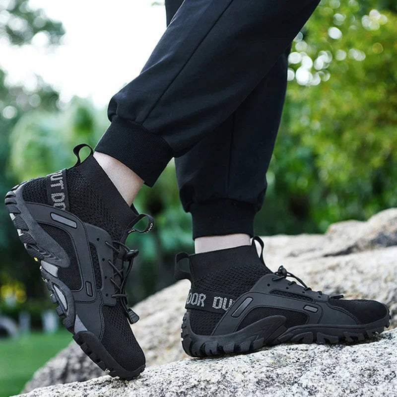 39-47 Size Men's Aqua Shoes Anti-Slip Male Sneakers Mountain Hiking Shoes Quick-Drying Water Shoes Soft Men Casual Sneakers 2024